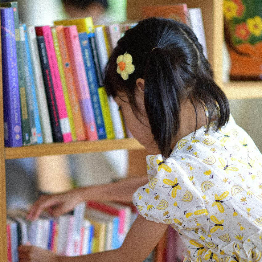 Bibliothèque enfants camping la marmotte