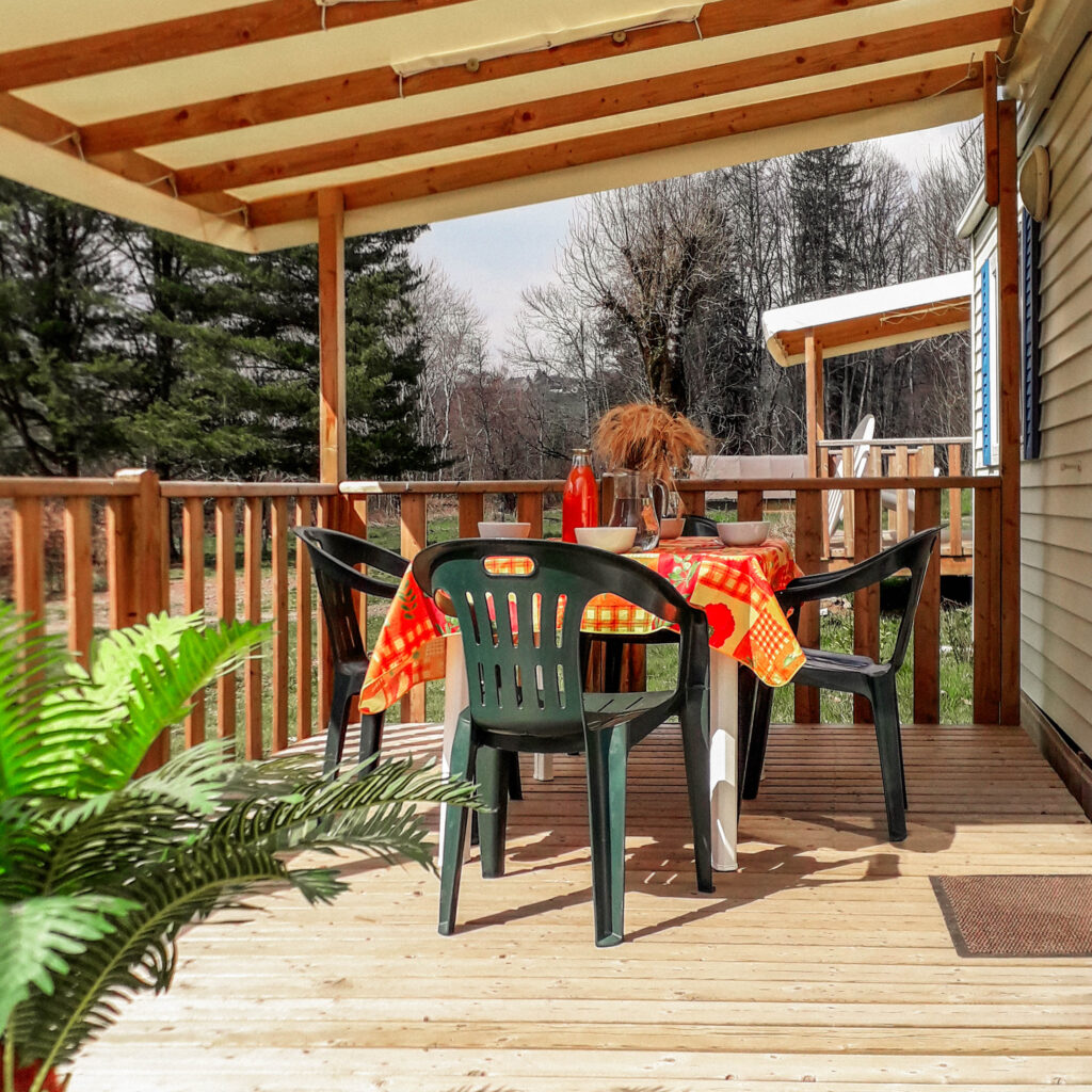 terrasse mobil home camping la marmotte